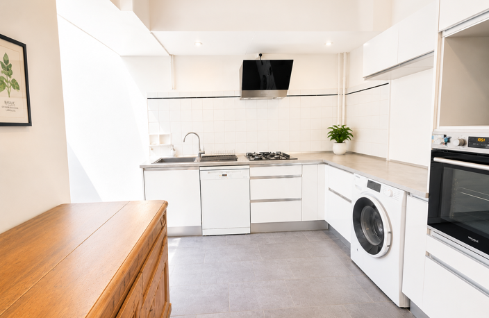 Dépt Hérault (34), à vendre MONTPELLIER Appartement T5 de 16 — photo 3