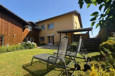 Maison 10 pièces 921000 €