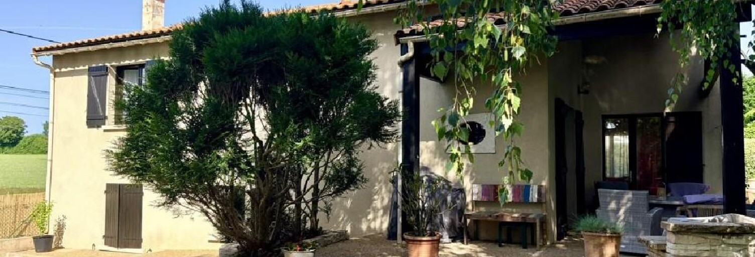 Maison 5 Pièces 105 m² à vendre à Ruffec (16700)