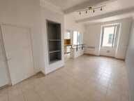 LE MUY – Maison de ville 71 m² – 2 chambres + bureau – Garage 27 m² — photo 3