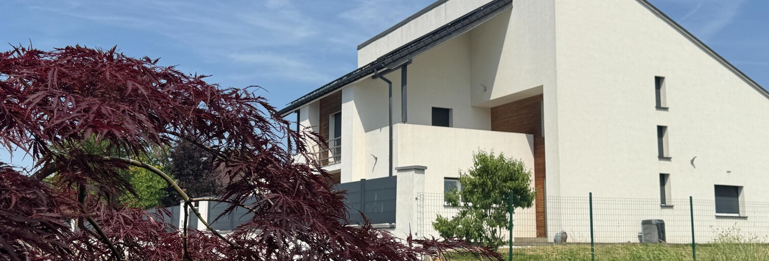 Maison 6 Pièces 330 m² à vendre à Steinbrunn-le-Bas (68440)