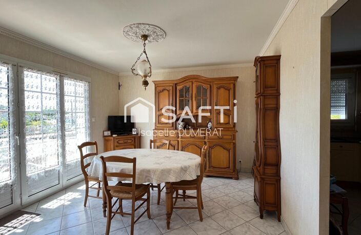 Maison spacieuse et lumineuse à proximité du bourg — photo 5