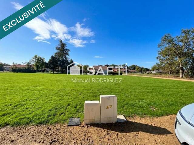 Terrain constructible de 1152m2 Moustey — photo du bien