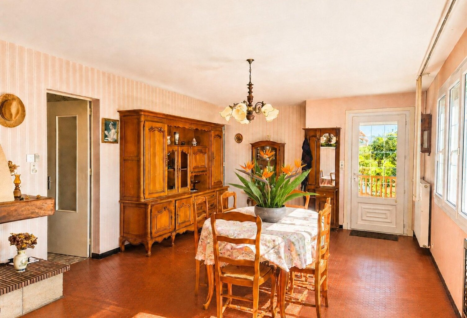 Plain-pied 3 chambres avec verger et terrain piscinable proche commerces et mer — photo 1