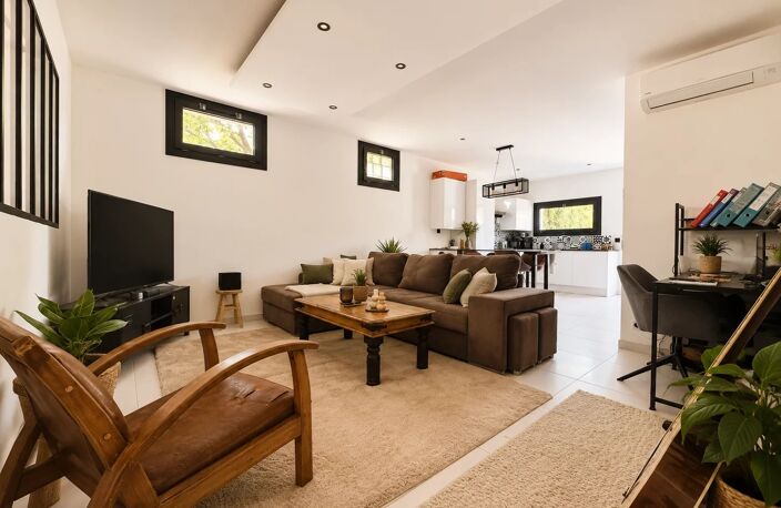 APPARTEMENT T3 RÉNOVÉ À PUGET-SUR-ARGENS — photo 5