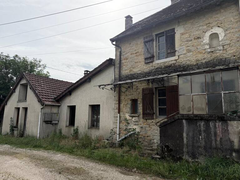 Maison à rénover BIEFMORIN — photo 1