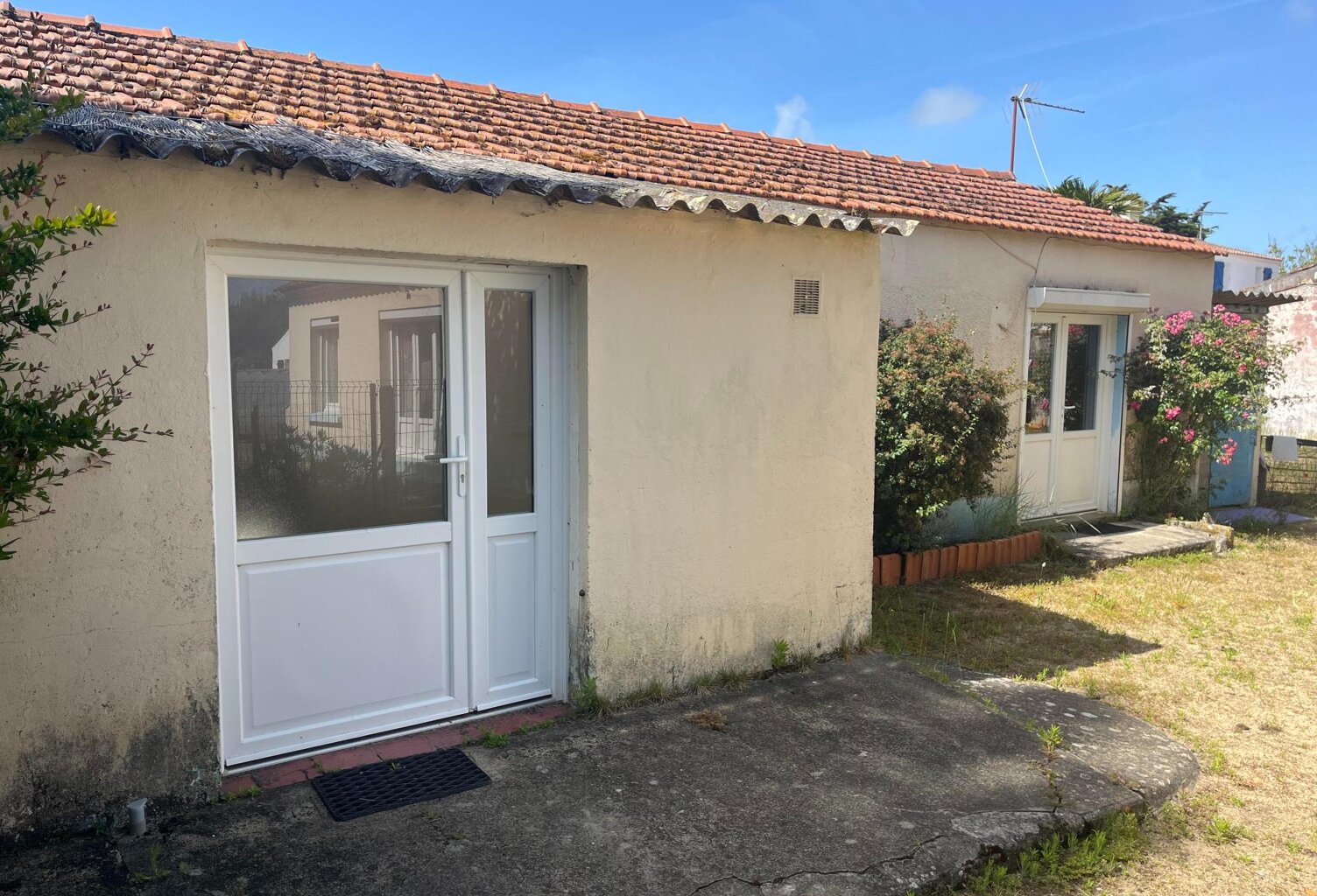 Ensemble immobilier à Barbatre — photo 1