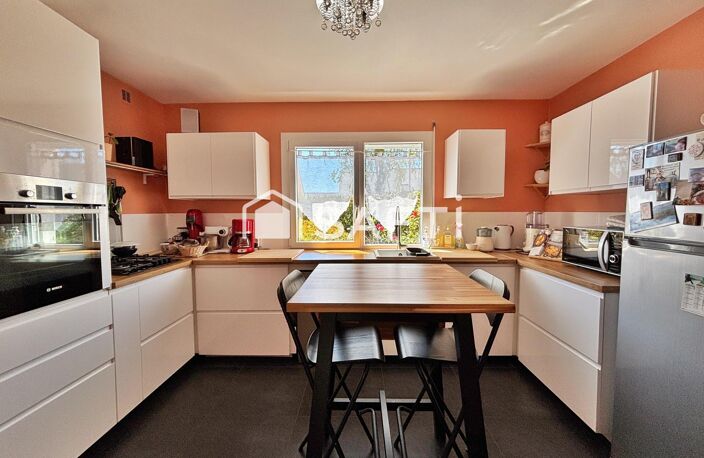 Maison familiale de 192m² au coeur de Ste Luce — photo 5