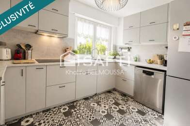 Appartement 6 pièces 275000 €