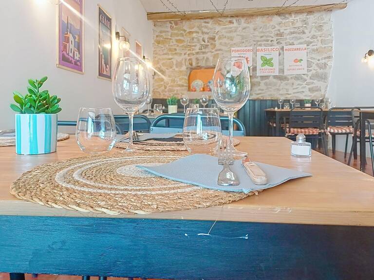 À saisir  Fonds de commerce Restaurant / Pizzeria  Clé en main — photo 1