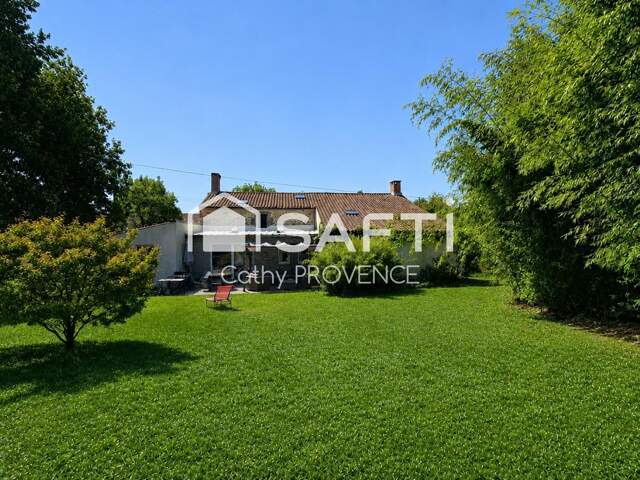 Maison de caractère - 219m² - Aubigny-Les Clouzeaux — photo du bien