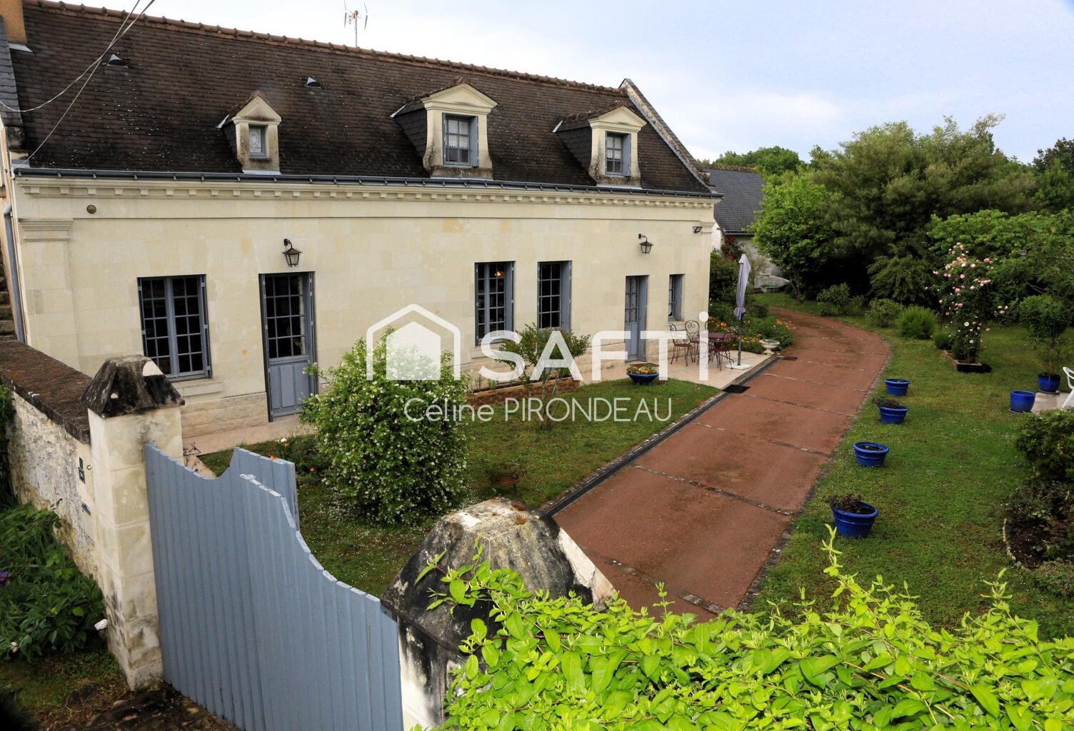 MAISON - LA CHAPELLE SUR LOIRE — photo 1