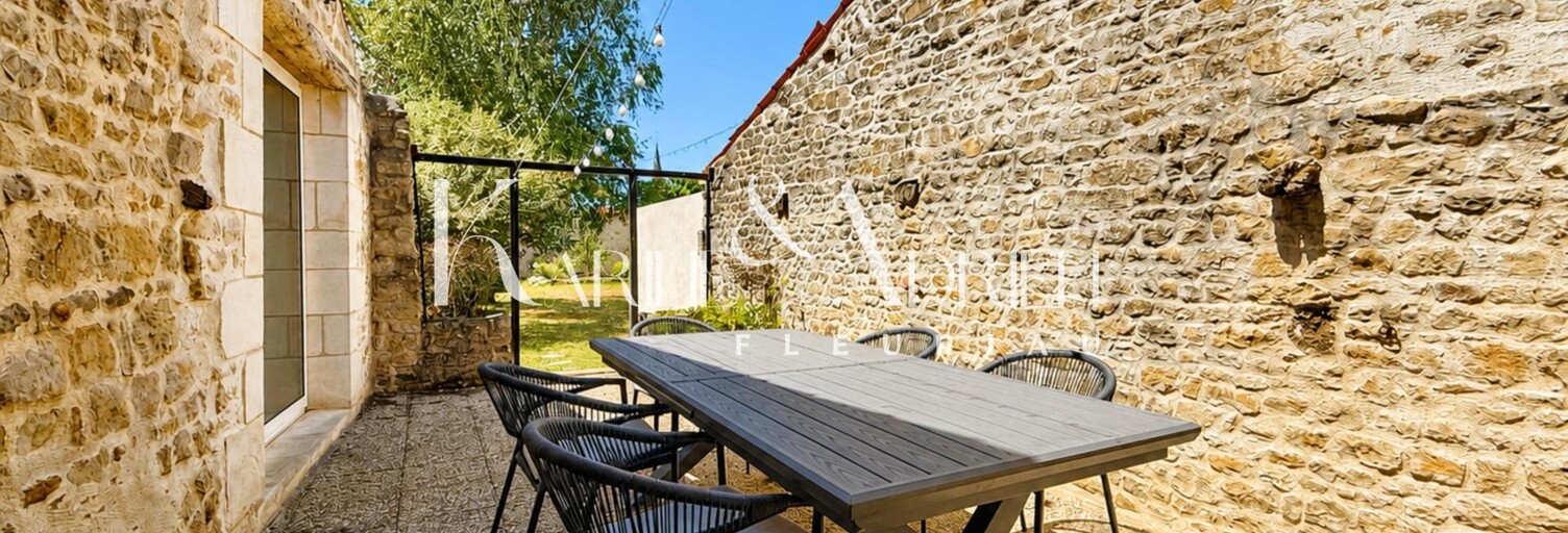 Maison 9 Pièces 193 m² à vendre à Saint-Jean-d'Hermine (85210)