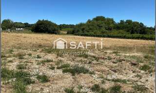 Terrain  586 m² à vendre à Targon (33760)
