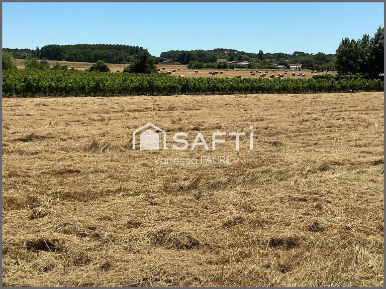 Superbe terrain de 1100 m2 viabilisé - Targon (33) — photo 1