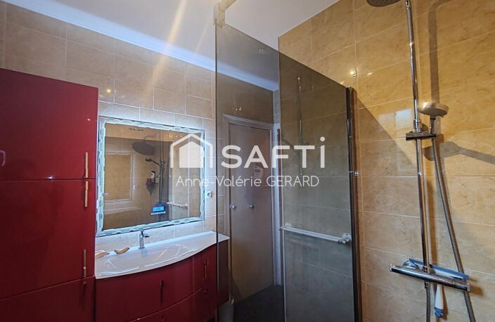 Pavillon 5 chbs jardin+champ 7700m² — photo 4