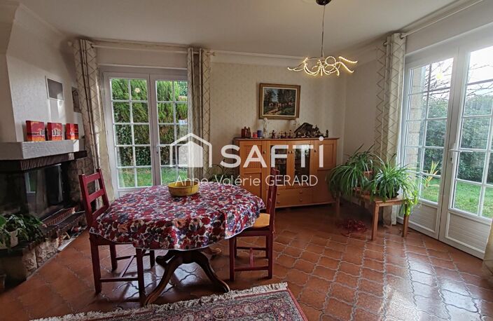 Pavillon 5 chbs jardin+champ 7700m² — photo 5