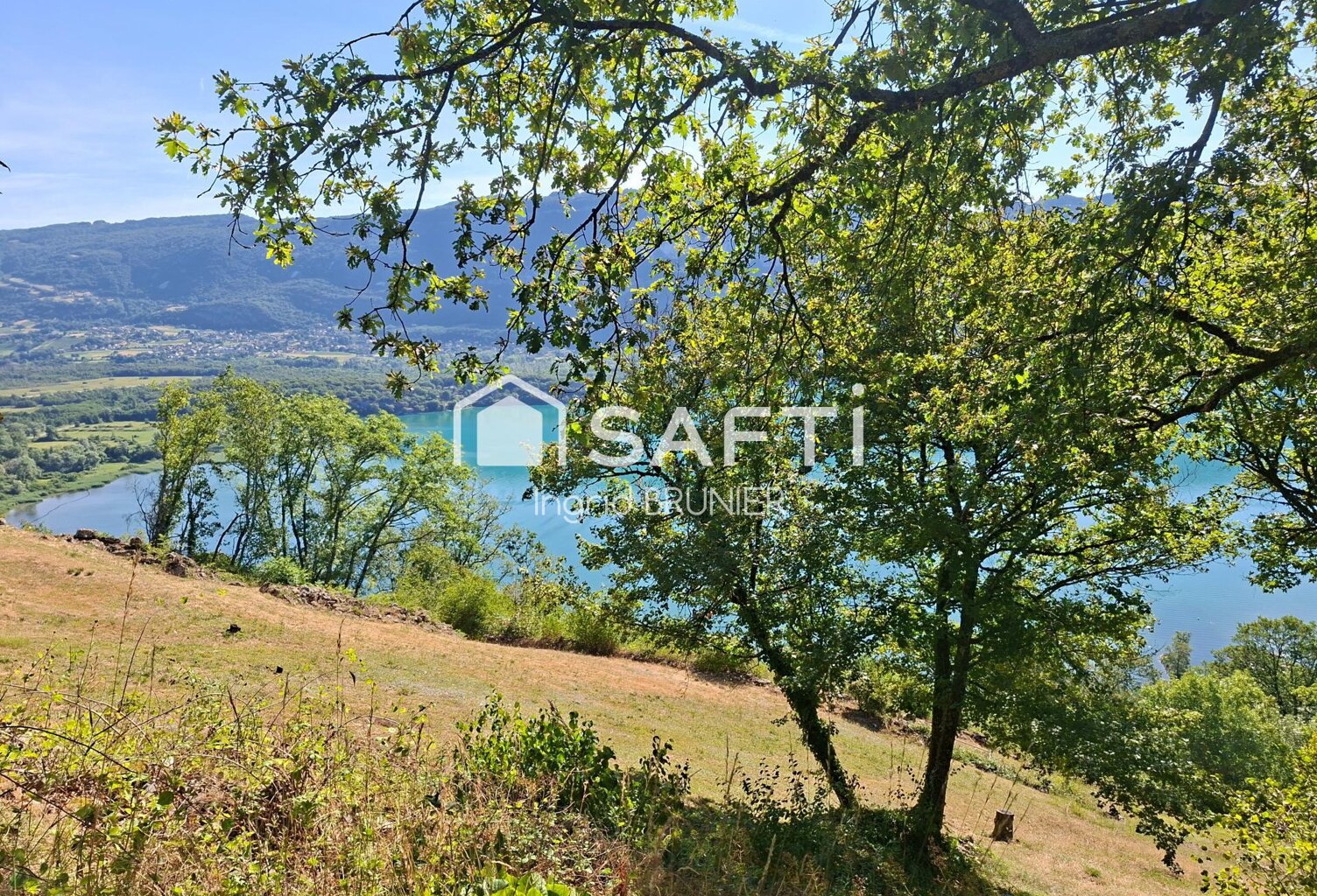 Terrain constructible vue lac — photo 1