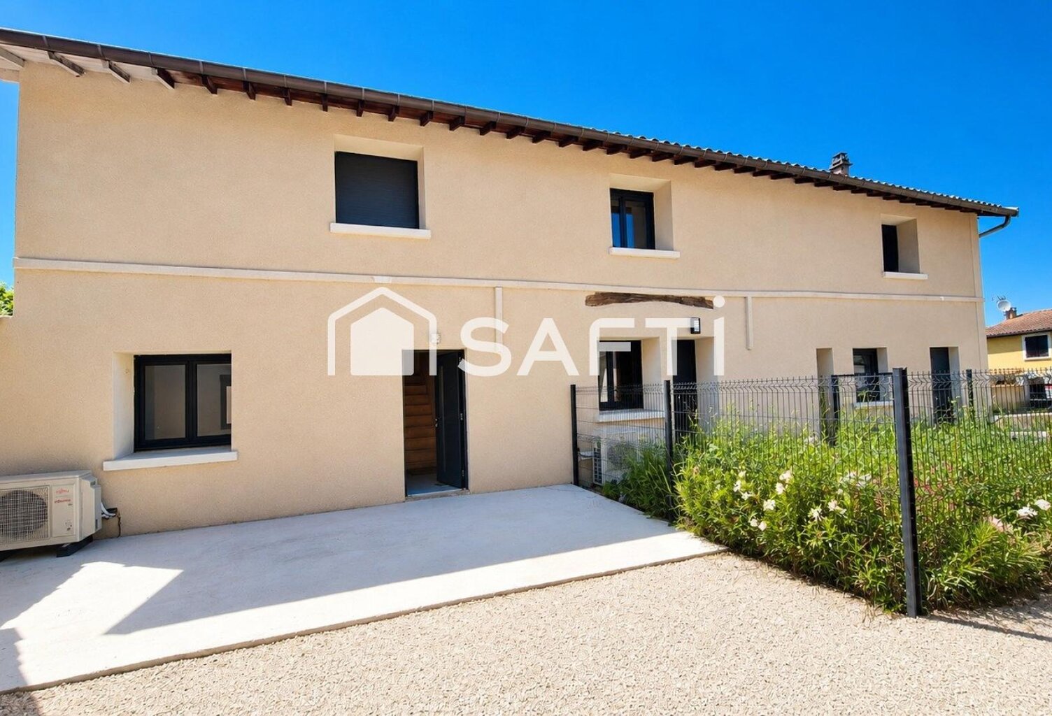 Maison avec du cachet , au calme , village — photo 1