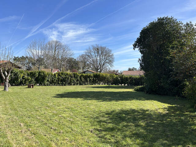 Terrain de 529m2 - quartier calme Seignosse bourg — photo du bien
