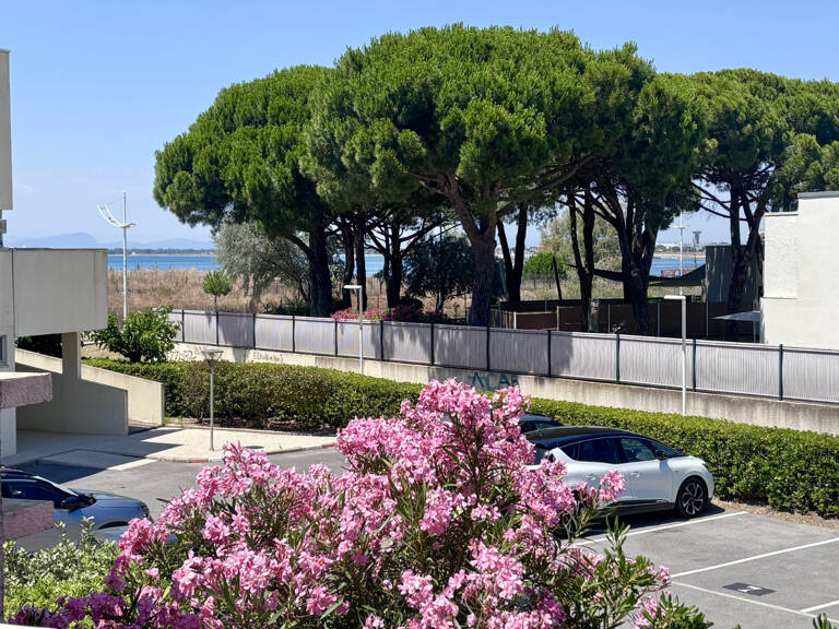 LE GRAU DU ROI - T2 vue mer avec parking et cellier! — photo 1