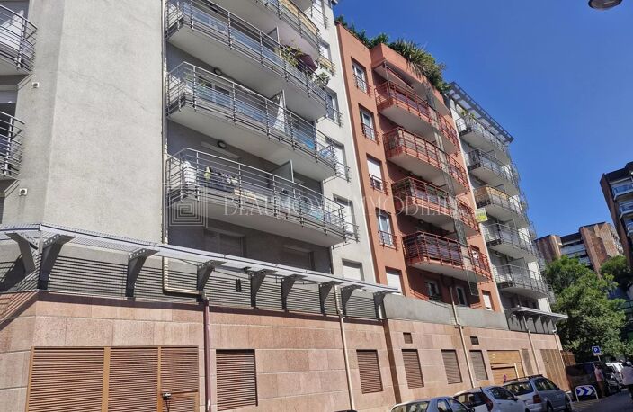2P quartier Riquier Garibaldi dans Résidence Moderne avec Piscine — photo 3