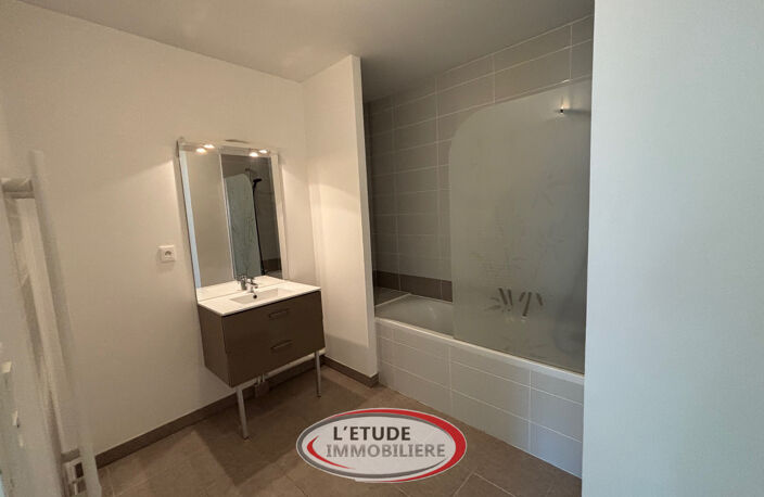 Carquefou bourg, appartement T3 avec terrasse de 28.5 m2 — photo 5