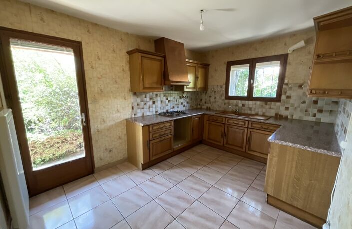 Villa — photo 5