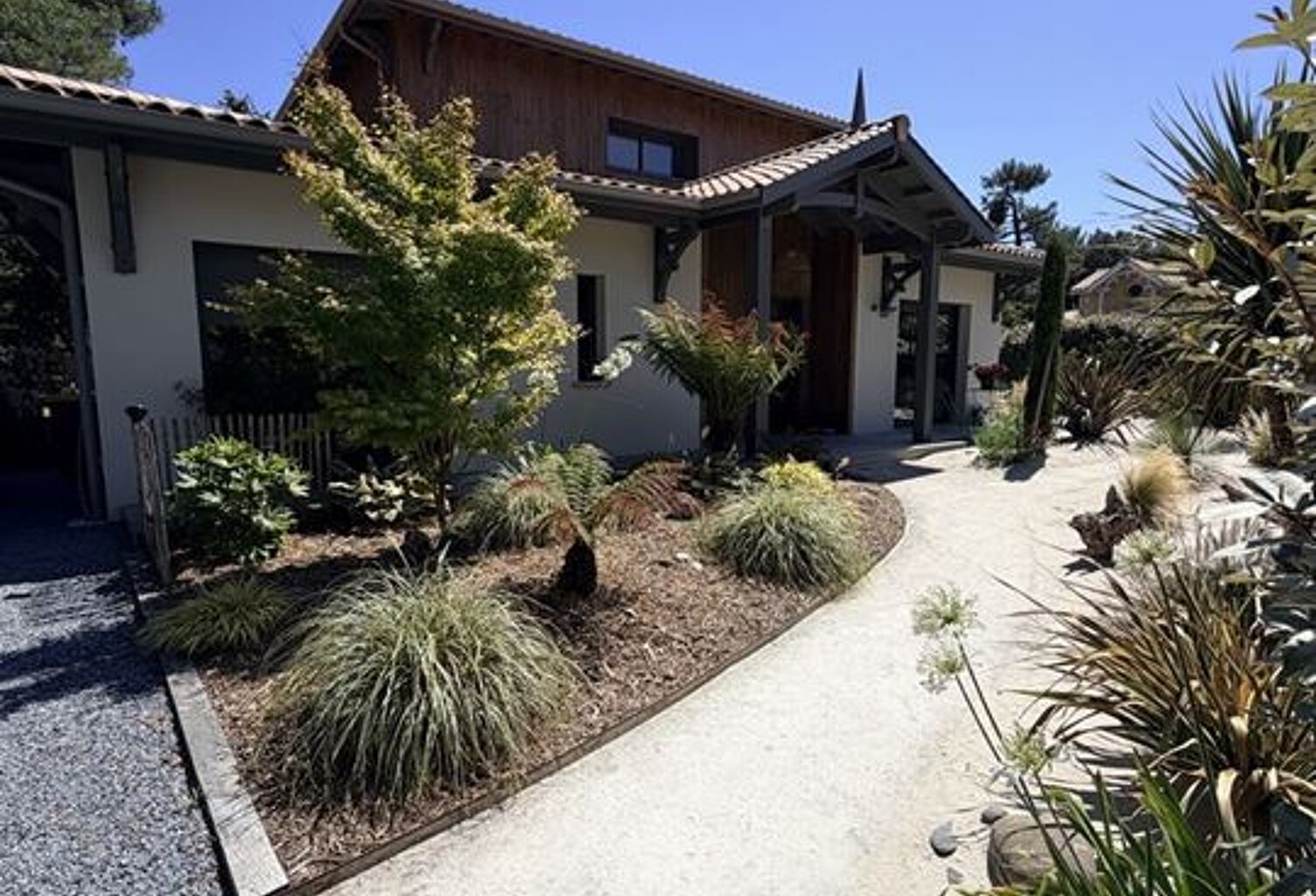 Villa - 154m ² — photo 1