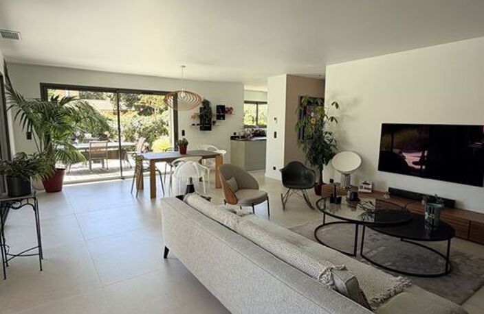Villa - 154m ² — photo 3