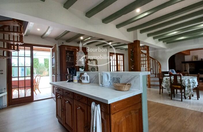Vente maison 5 pièces 102 m² Cronat (71140) — photo 3