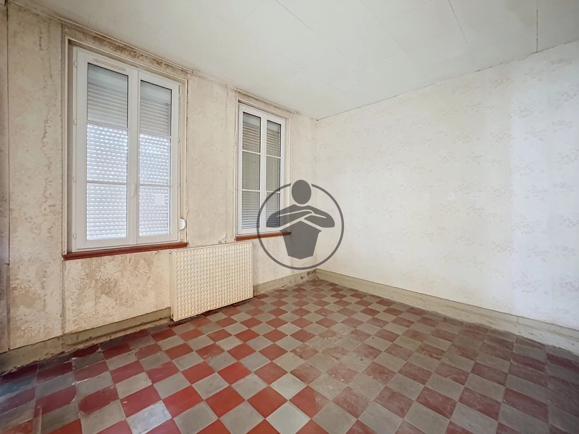 Acheter maison de 5 pièces 85 m² 69 000 € à Ribemont (02240) : une annonce Arthurimmo.com — 5