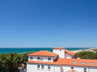CHAMBRE D'AMOUR - T2 VUE MER - DERNIER ETAGE — photo 2