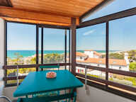 CHAMBRE D'AMOUR - T2 VUE MER - DERNIER ETAGE — photo 3