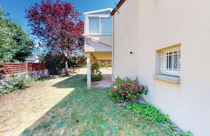 Maison T5 - 117 m2 - LE MONASTERE — photo 4