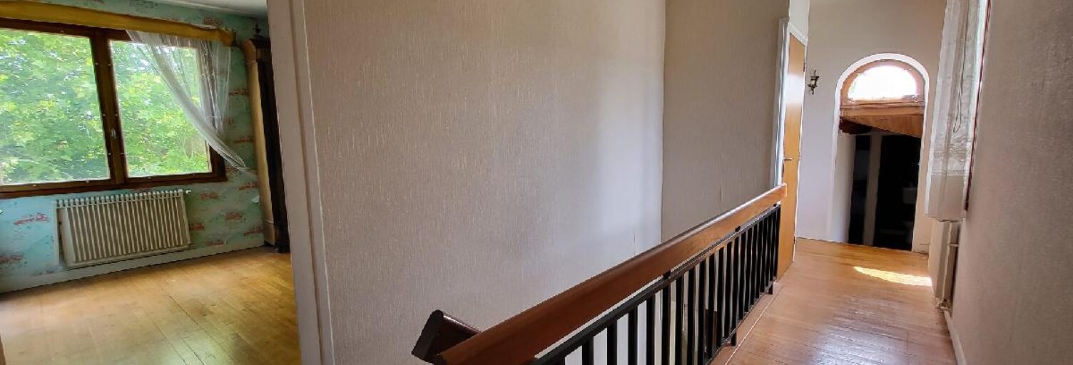 Maison 7 Pièces 162 m² à vendre à Loulay (17330)