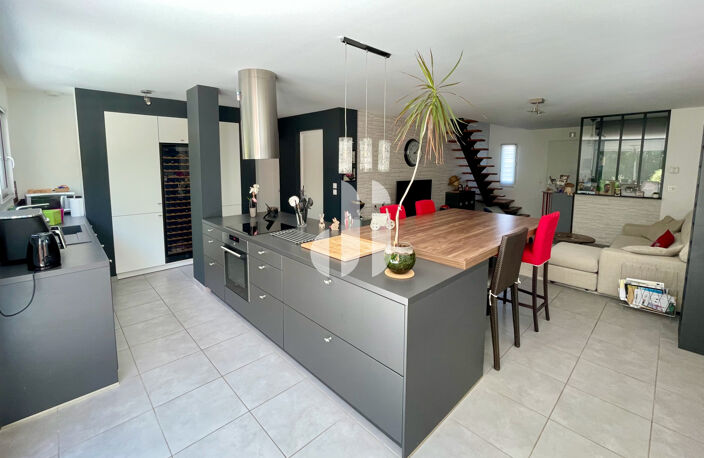 Maison DPE A, 4 pièces + garage, Gradignan vue forêt — photo 4