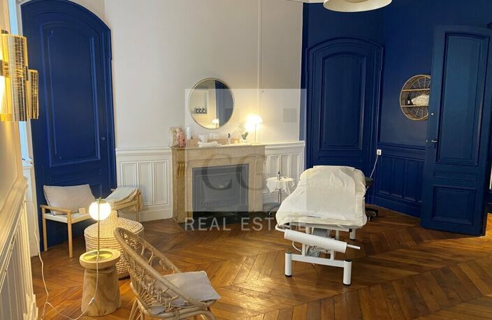 BUREAUX à LOUER — photo 2