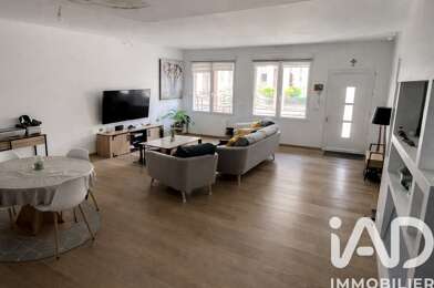 Appartement 4 pièces 245000 €