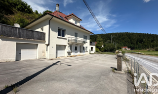 Immeuble  197 m² à vendre à Morteau (25500)