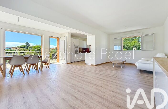 Vente Appartement 5 pièces — photo 2