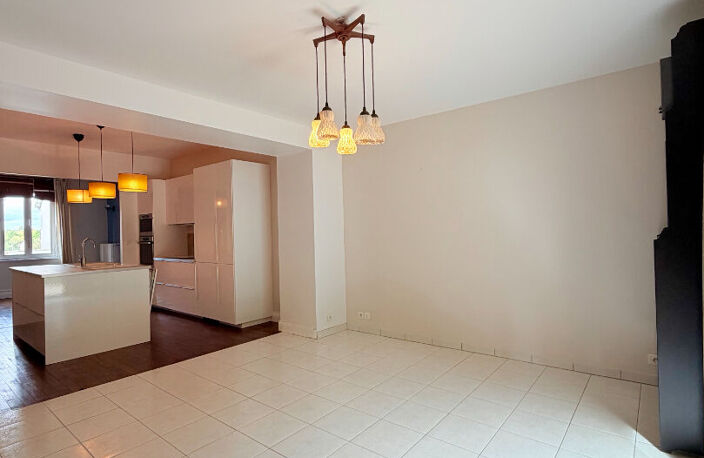 MAISON 5 PIÈCES JARDIN ET GARAGE  90M² - VILLERS-SEMEUSE — photo 2