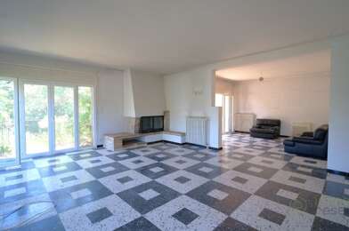 Appartement 5 pièces 320000 €
