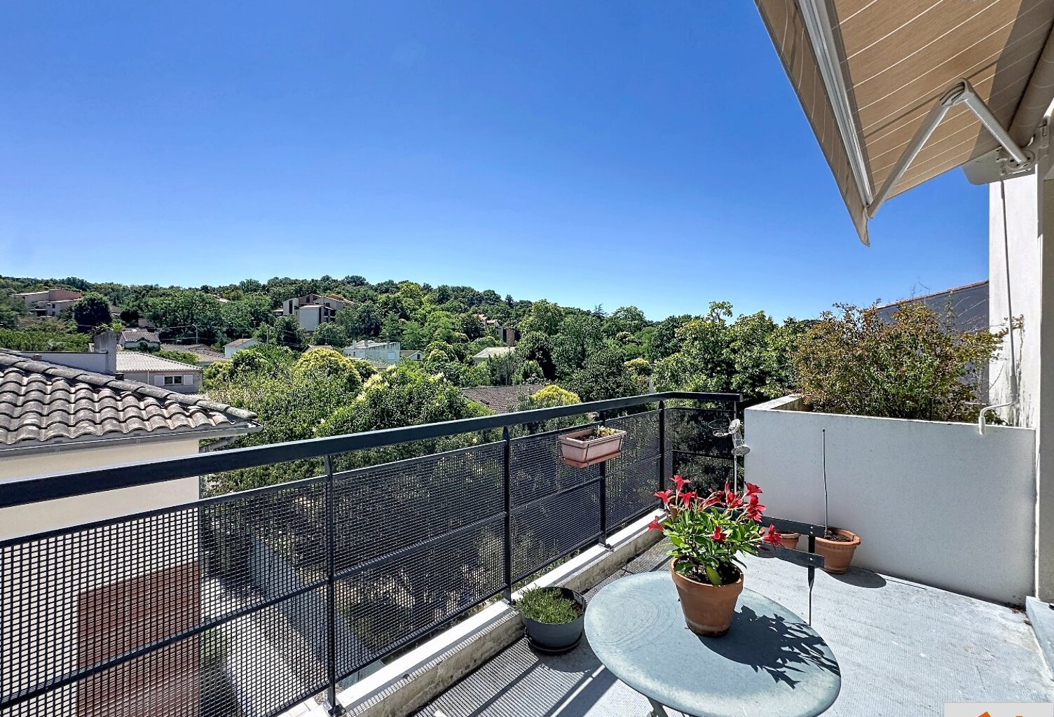 Appartement — photo 1