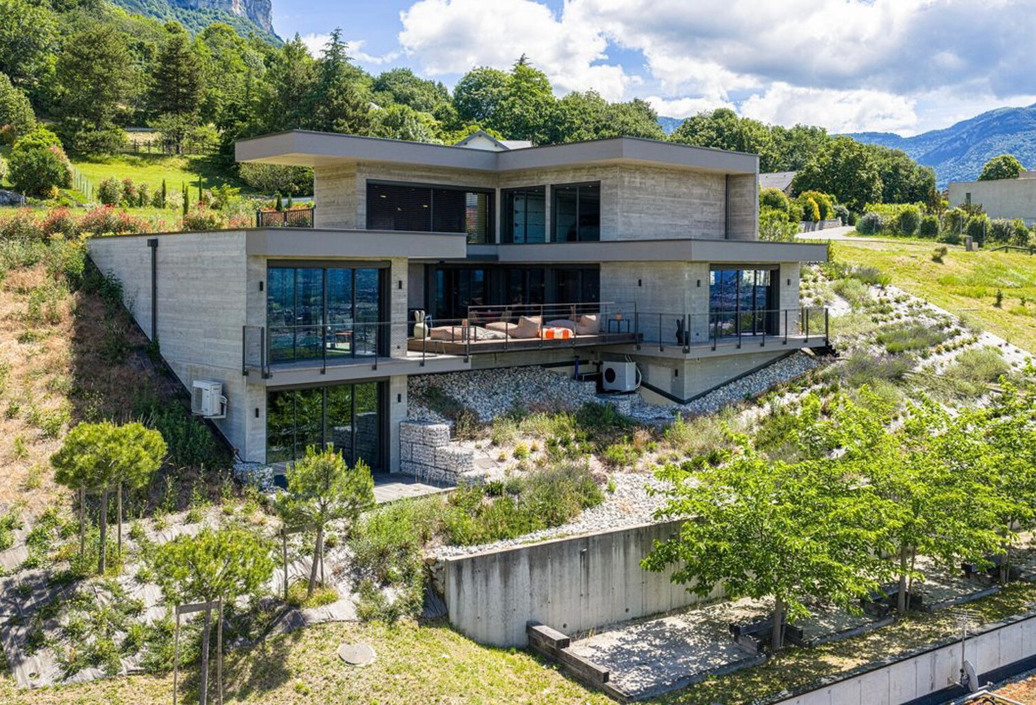 Villa Saint Alban Leysse 4 pièces 175 m2/terrain 1274 m² — photo 1