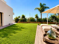 VILLA CONTEMPORAINE 8 PIECES  VUE MER PANORAMIQUE AVEC DOUBLE GARAGE ET PISCINE — photo 4