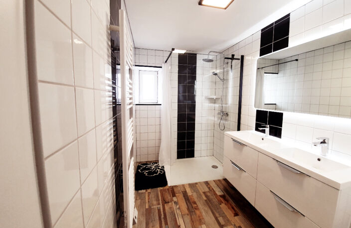 Maison familiale rénovée de 129,20 m² avec 4 chambres, dépendance et terrain de 1 553 m² ? Menetou-Salon — photo 3