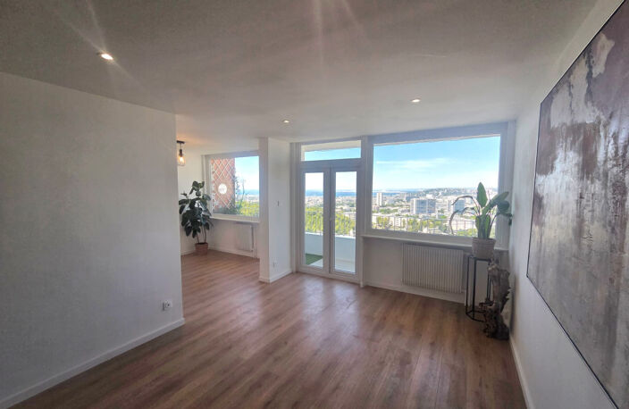 APPARTEMENT - 120 m2 - T6 - 13009 - 83 Bld du Redon — photo 4
