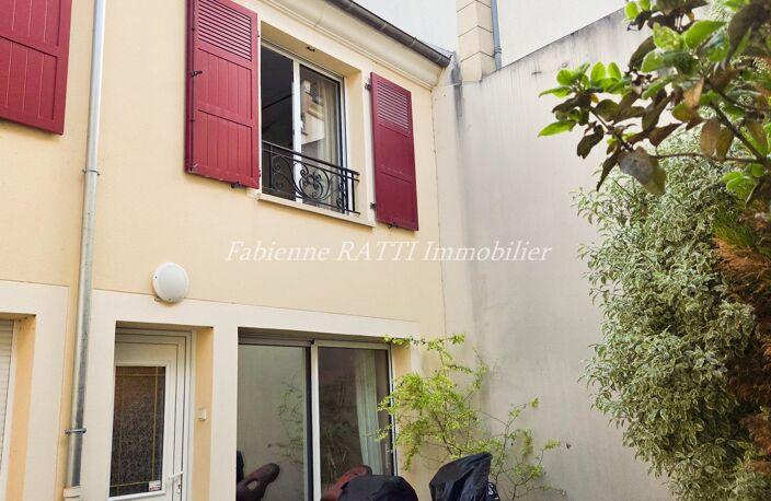 Vente Triplex 4 pièces — photo 2