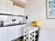 VENTE EN EXCLUSIVITE - FREJUS PLAGE - APPARTEMENT DEUX PIECES EN DERNIER ETAGE VUE MER AVEC PARKING — photo 3